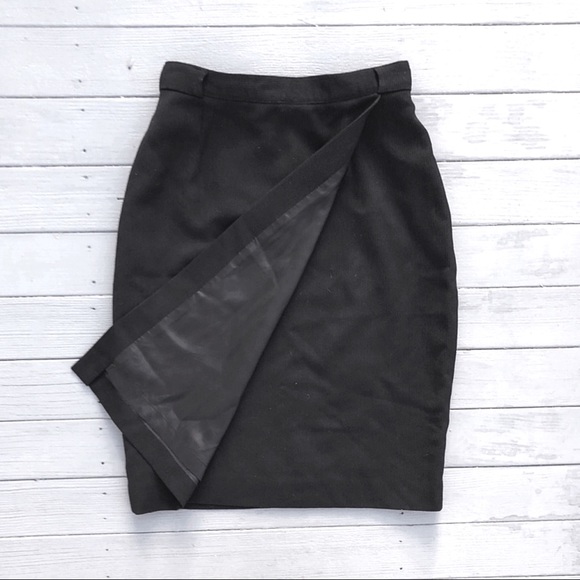 Vintage Burberry black wool wrap pencil skirt 6 - Picture 2 of 14